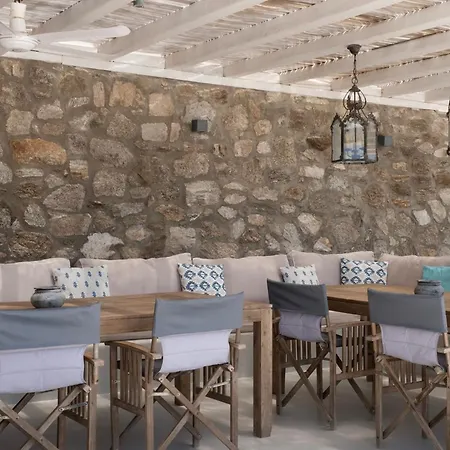 The Mykonian Escape * 프사로우