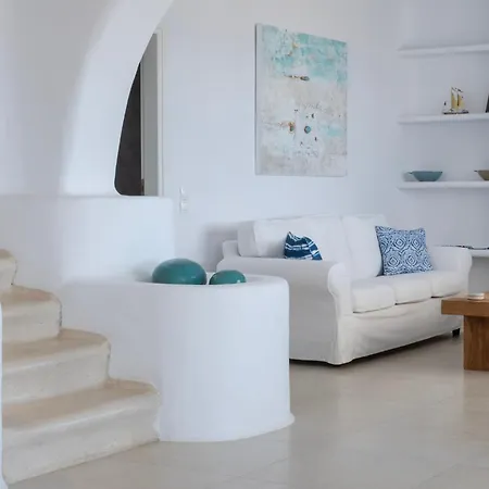The Mykonian Escape فيلة